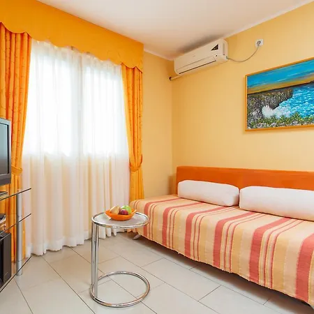 קוטור Djurovic Apartments Montenegro מראה חיצוני תמונה